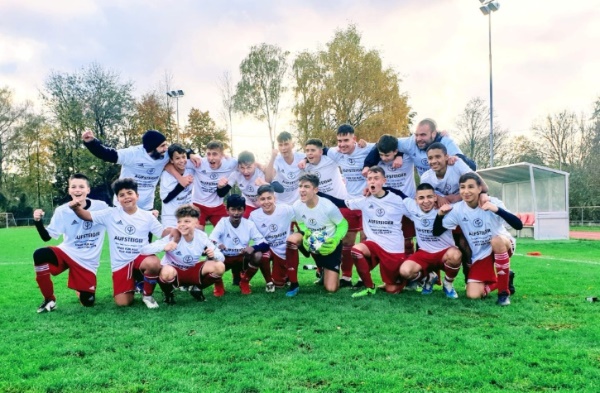 Aufstieg in die Coca Cola League!